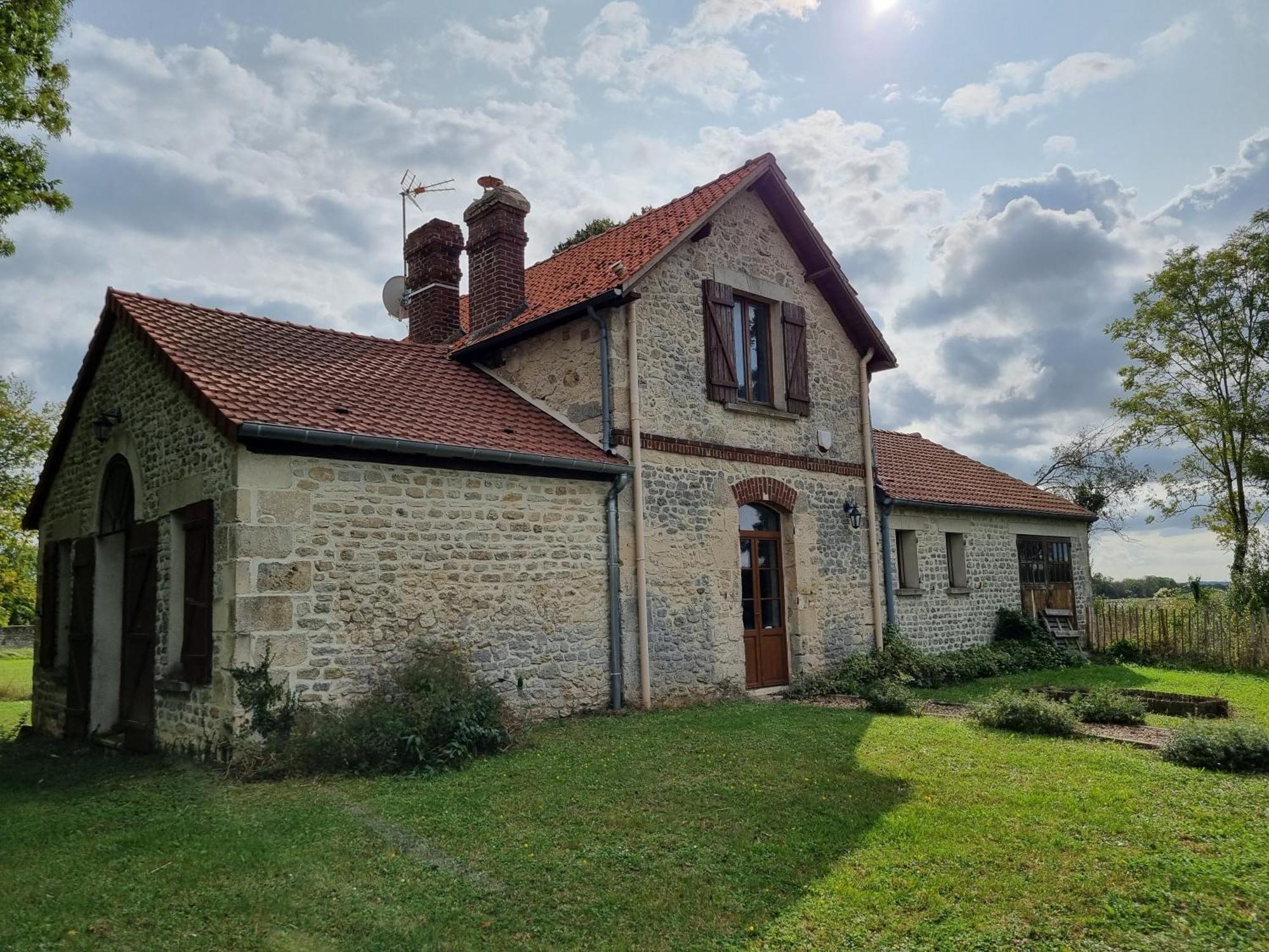 Gite Du Grand Frene Orrouy Extérieur photo